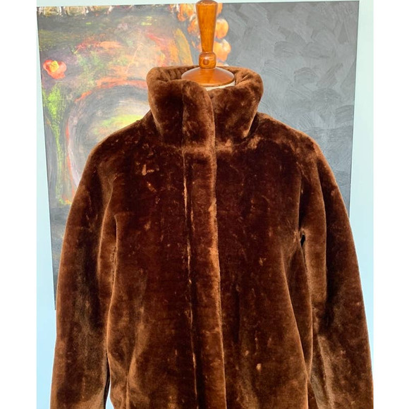 NWOT NINE WEST Plush Faux Fur Zip Hem Coat Brown Tobacco color Size M - Picture 4 of 10